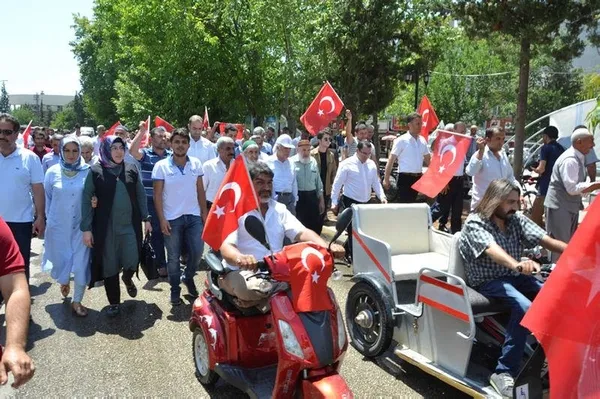 Kahta'da teröre lanet yağdı-1