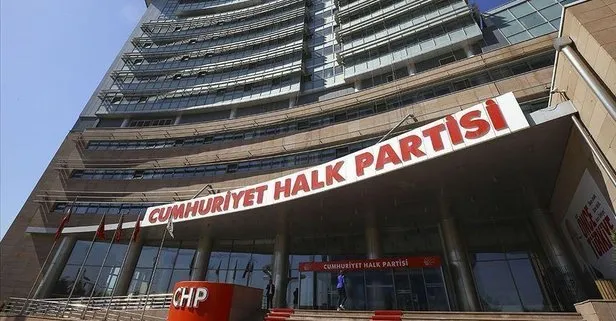 CHP’de İzmir çatlağı | Foça İlçe Başkanı ve yönetim kurulundan 8 kişi istifa etti!