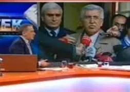 Altaylı Öğle namazı "5 rekat" dedi