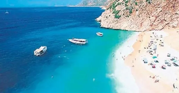 Antalya Kaş’taki Kaputaş Plajı hazır