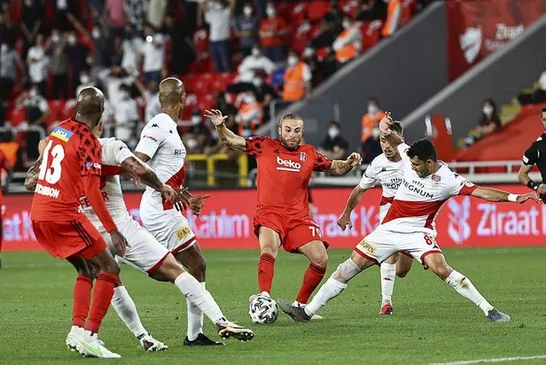 ziraat-turkiye-kupasi-besiktasin-oldu-antalyaspor-0-2-besiktas-mac-sonucu-ozeti-1621367280853.jpeg Ziraat Türkiye Kupası Beşiktaş'ın oldu! Antalyaspor 0-2 Beşiktaş | MAÇ SONUCU ÖZETİ-2