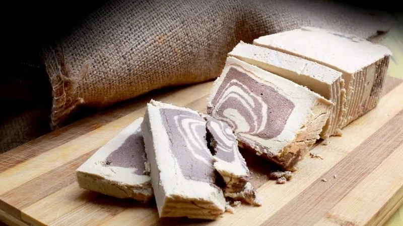 sahurda-iyi-gider-kolay-tahin-helvasi-tarifi-1741152201168.jpeg (Takvim Foto Arşiv)