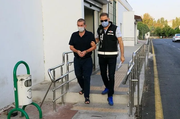 Son dakika: Adana'da "tefeci" operasyonu: 5 milyon 735 bin TL haksız kazanç!