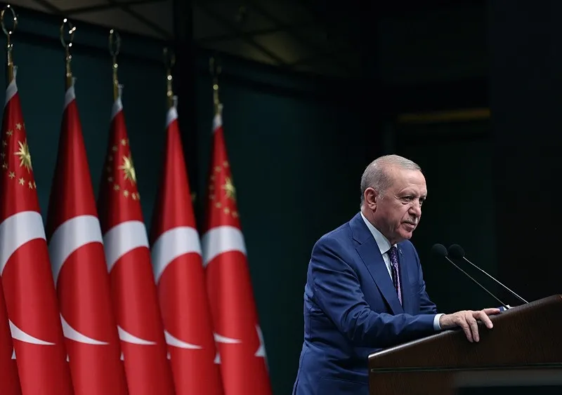 kabine-toplantisi-sonrasi-baskan-erdogandan-chpye-uyari-sokaklarin-karismasina-izin-vermeyiz-1780329505724.jpeg Kabine toplantısı sonrası Başkan Erdoğan'dan CHP'ye uyarı: Sokakların karışmasına izin vermeyiz-3
