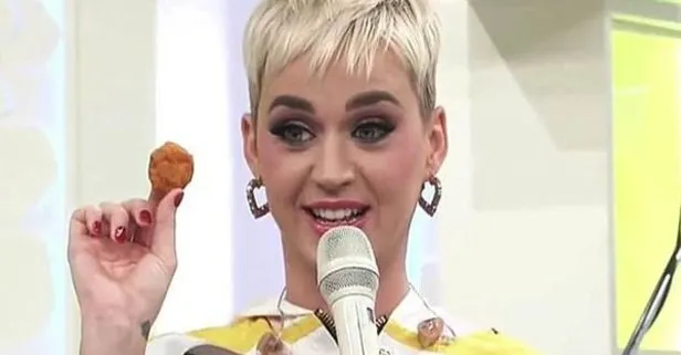 Katy Perry tavuk yerken boğuluyordu!