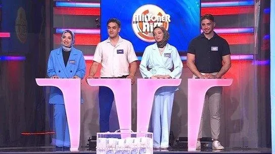 engin-altan-duzyatanin-sundugu-milyoner-aile-basliyor-1721145651345.jpeg Nefes kesen yarışma ATV'de! Engin Altan Düzyatan'ın sunduğu 'Milyoner Aile' izleyiciyle buluştu-3