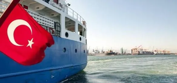 Gümrük Yönetmeliği'nde yapılan değişiklikle,Türk limanları arasındaki taşımanın,yalnızca Türk bayraklı gemilerle yapılması kararlaştırıldı.