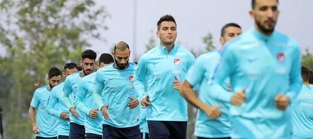 A Milli Futbol Takımı'nda hedef ilk galibiyet