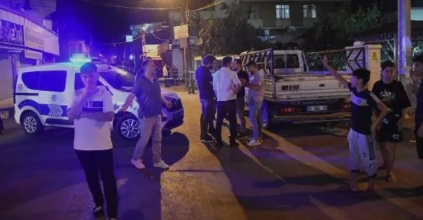 Adana’da parkta oturan arkadaş grubuna silahlı saldırı: 4 yaralı