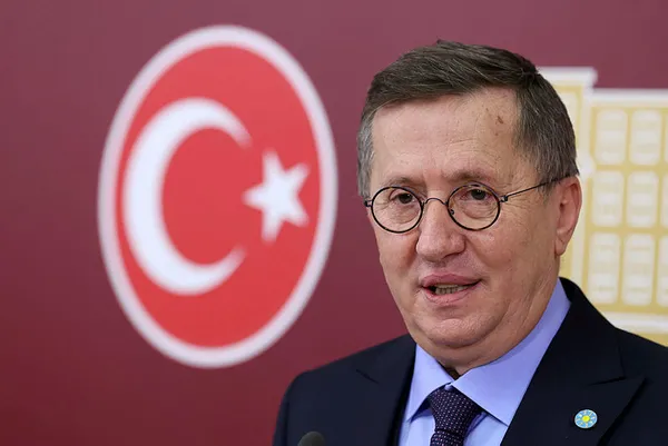 İYİ Partili Lütfü Türkkan'dan skandal Boğaziçi provokasyonu açıklaması: Onlar terörist değil!-3