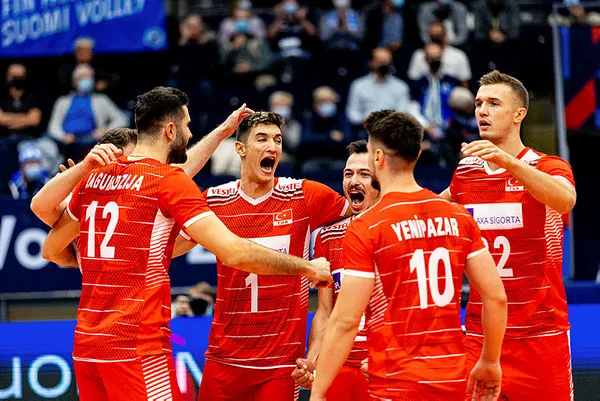 a-milli-erkek-voleybol-takimi-hirvatistani-yenerek-finale-yukseldi-1655585470982.jpg A Milli Erkek Voleybol Takımı, Hırvatistan'ı yenerek finale yükseldi-2