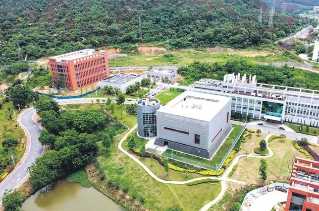 İngiliz medyası koronavirüsün yayıldığı iddia edilen Wuhan Viroloji Enstitüsü’nün sorumlusu Shi Zhengli'yi hedef aldı