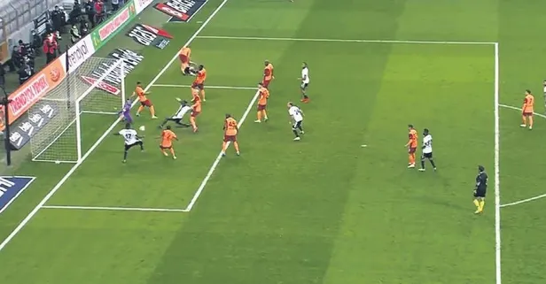 Beşiktaş derbisinde de sürdüren Muslera herkesi isyan ettirdi