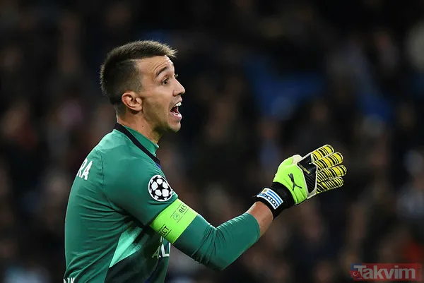 Muslera Şampiyonlar Ligi'nde zirvede! En fazla kurtarış ondan - 2