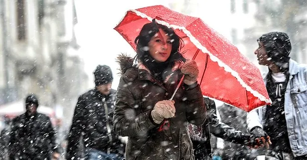 Sibirya soğukları ve kar kapıda: Meteoroloji Uzmanı Adil Tek İstanbul için salı gününü işaret etti