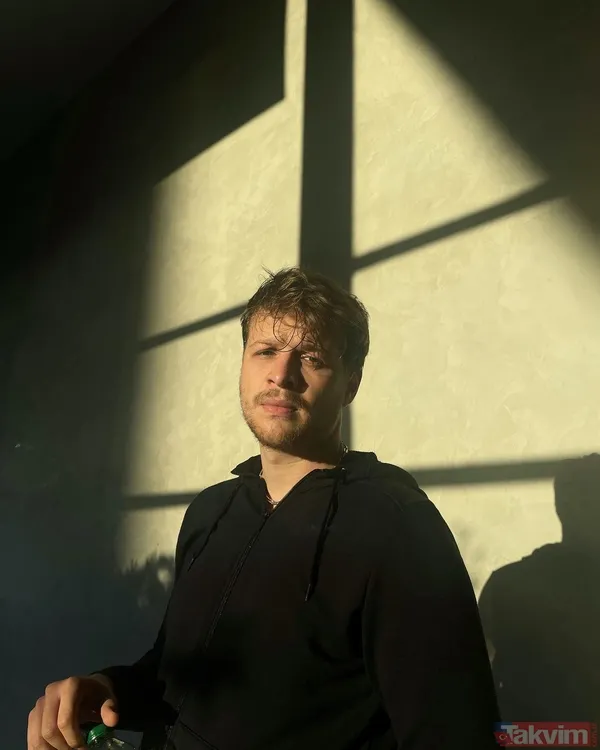 Sustalı Ceylan’ın Ferhat’ı Burak Yörük’ün sevgilisi bakın hangi ünlü müzisyen çıktı: Çok klas bir kadın! - 5