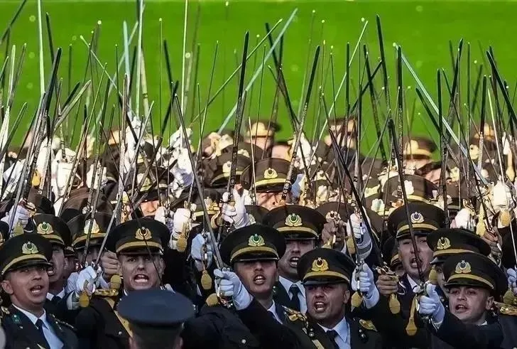 1782382434194.jpeg Yargı korsan yeminin faturasını kesti: İhraç edilen 5 eski teğmene TSK kapısı tamamen kapandı-3