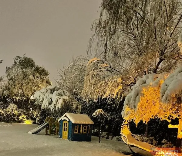 14 yıllık aşk yuvasından paylaştı! Esra Erol ve eşi Ali Özbir’in ev hallerine bakın: Çok eğlenceli! - 20