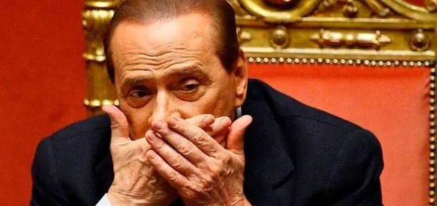 Berlusconi’nin son kozu şantaj