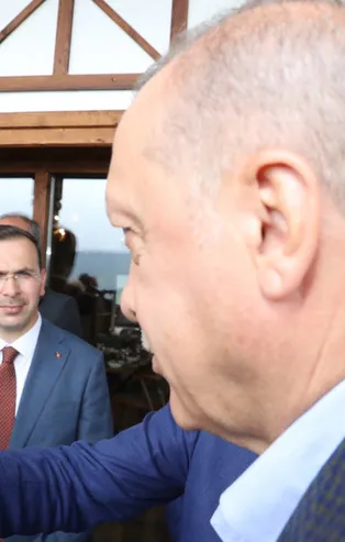 Başkan Erdoğan oğlunu PKK'nın elinden kurtaran Hacire Ana ile görüştü