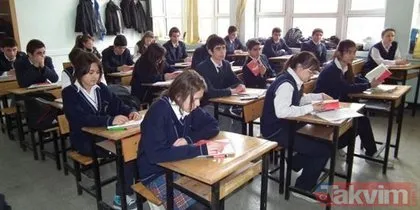 Milli Eğitim Bakanı Mahmut Özer ilk defa açıkladı! Lise öğrencileri dikkat! 12’nci sınıfta okuyanların tümü... MEB’den flaş DEVAMSIZLIK kararı!