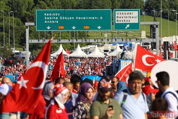 Milyonlar 15 Temmuz Şehitler Köprüsü'ne akın etti - 27