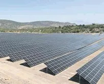 Yunusemre Belediyesi’nden Türkiye’de bir ilk: Güneş santrali ile elektrik üretmeye başladı