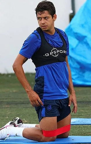 Guilherme bedelsiz gitti!