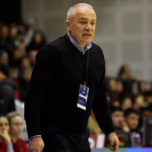 Memnun dönemi bitti