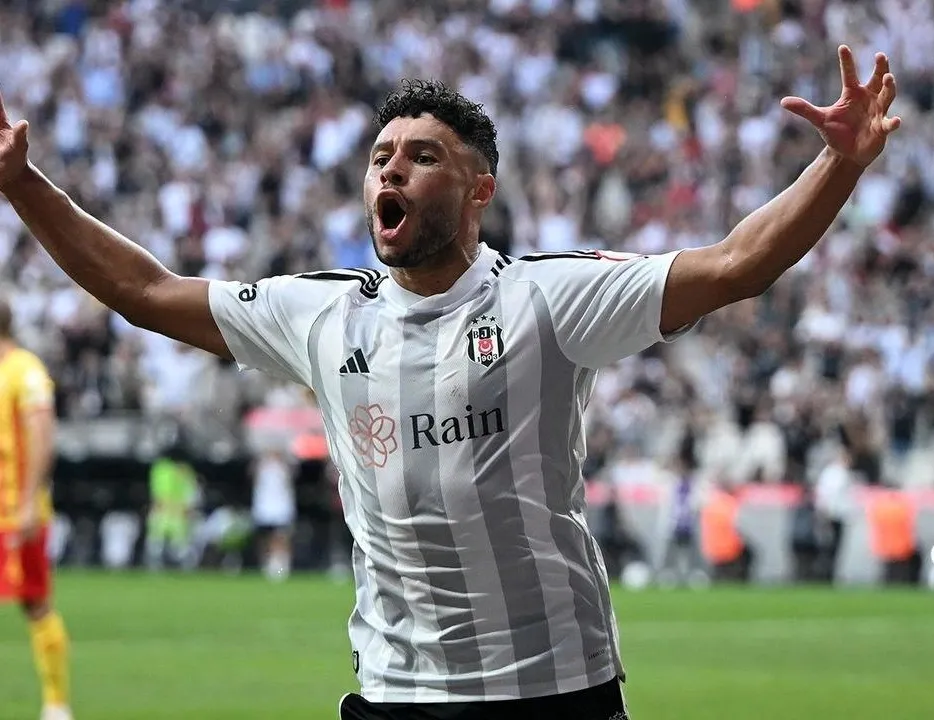 Chamberlain için devre arası bekleniyor