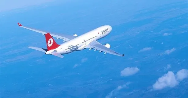 Türk Hava Yolları’ndan 23 Nisan’a özel uçuş