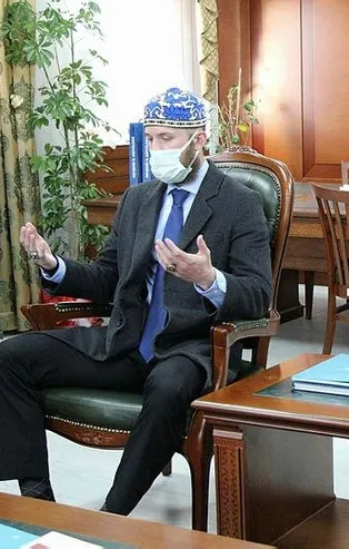 Tatil için geldikleri Kapadokya’da ezan sesini duyan ABD’li anne ve oğlu Müslüman oldu