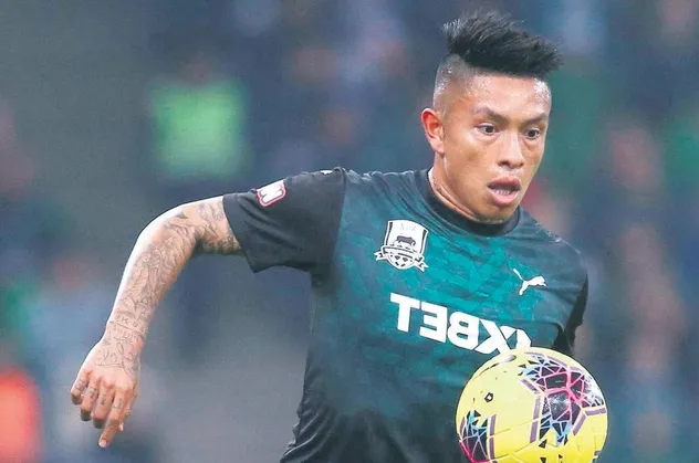 Sol bek arayışlarına hız veren Trabzonspor'a Ekvatorlu yıldız Christian Ramirez önerildi