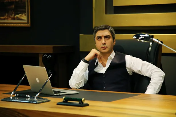 yeni-yilda-kurtlar-vadisi-ve-polat-alemdar-surprizi-vaziyet-alin-kursunlar-havada-gezecek-1609002502193.jpg Yeni yılda Kurtlar Vadisi ve Polat Alemdar sürprizi! Vaziyet alın kurşunlar havada gezecek-2