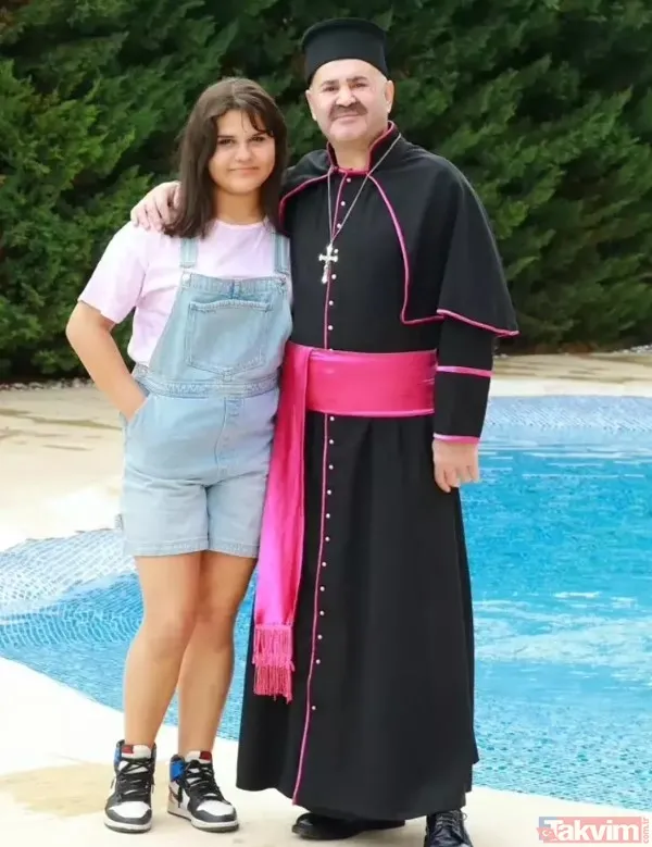 G.O.R.A.'nın Kuna'sı Şafak Sezer'in kızı da oyuncuymuş! Baba-kız aynı filmde ekran karşına geçmiş... - 6