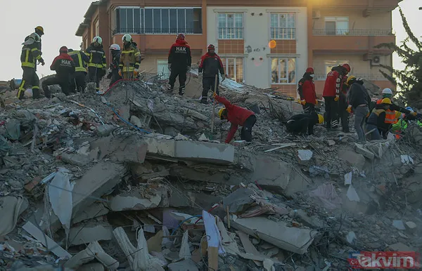 Zeynep Bastık bul kızlarımızı! Deprem enkazından 99 saat sonra çıkan Ayfer Gül Beyaz Gül'le hayata tutundu - 2