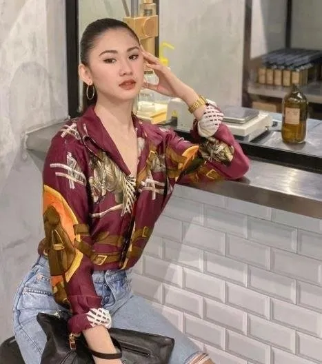 filipinlerde-vahset-hostes-kuvette-olu-bulundu-11-kisi-toplu-tecavuzle-suclaniyor-1609913537000.jpeg Filipinler'de vahşet! Hostes küvette ölü bulundu! 11 kişi toplu tecavüzle suçlanıyor-3