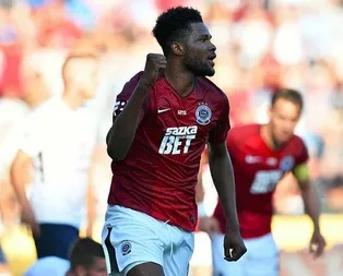 Galatasarayın Benjamin Tetteh aşkı depreşti