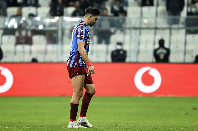 Trabzonspor'dan sakatlık açıklaması! Bakasetas ve Hüseyin Türkmen...