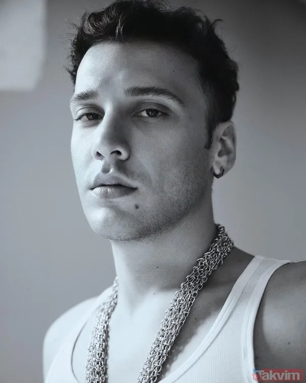 İrem Derici Selami Şahin'in oğluyla aşk yaşamış anne Didem 'horozumu saldım çayıra' diyerek tepki göstermişti... Selami Şahin'den ihtarname - 7