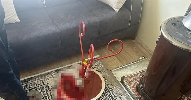 Kaman’da aile faciası: Kapıyı kilitleyip babasını 12 bıçak darbesiyle öldürdü