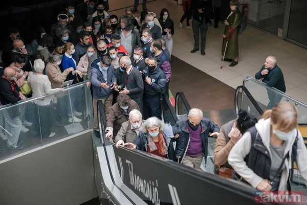 Koronavirüs aşısı olana 250 TL kampanyası Sırbistan'da izdiham yarattı! Jelena Karleusa da aşı oldu - 8