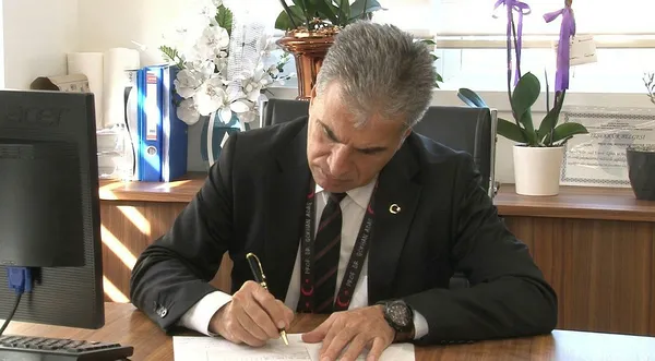 45-gunde-insa-edilen-prof-dr-murat-dilmener-acil-durum-hastanesinde-38-bini-yabanci-610-bini-askin-vatandasa-hizmet-verildi-1636961497706.jpg 45 günde inşa edilen Prof. Dr. Murat Dilmener Acil Durum Hastanesinde 38 bini yabancı, 610 bini aşkın vatandaşa hizmet verildi-4