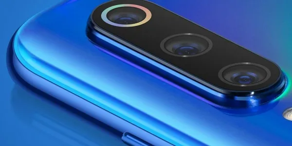 Xiaomi Mi 9 yeni renk seçeneğiyle dikkat çekiyor!-3