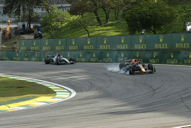 formula-1-brezilya-gp-canli-izle-13-kasim-f1-brazilya-grand-prix-canli-yayin-nasil-izlenir-s-sports-frekans-bi-1668345224614.jpg Formula 1 Brezilya GP CANLI İZLE! 13 Kasım F1 Brazilya Grand Prix canlı yayın nasıl izlenir? S Sports frekans bilgileri ve ayarları!-2