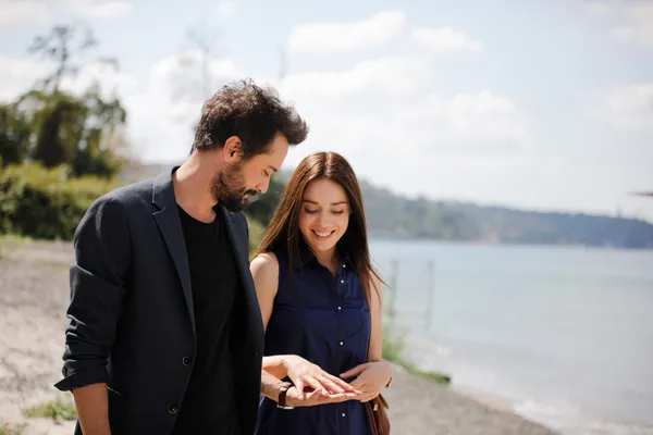 Kimse Bilmez 14. yeni bölüm: Ali büyük sırrı öğrenebilecek mi? Kimse Bilmez 14. bölüm fragmanı izle-2