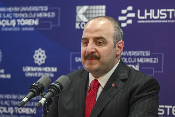 son-dakika-turkiyede-ilk-togg-tum-testleri-basariyla-gecti-arac-tip-onay-belgesi-aldi-1680695405643.jpg Son dakika: Türkiye'de ilk! Togg tüm testleri başarıyla geçti: "Araç Tip Onay Belgesi" aldı-5