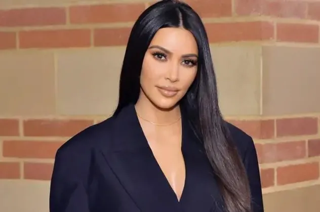 "Siz hiç gördünüz mü Kardashian gibi ülkesini savunan paylaşımlar yapan bir Türk TV yıldızı?"