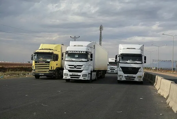 SON DAKİKA: Türkiye'nin Orta Doğu’ya açılan kapısı Habur'da araç yoğunluğu: Günlük 4 binin üzerine çıktı-4