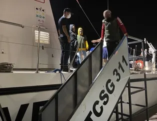 İzmir açıklarında 32 göçmen yakalandı